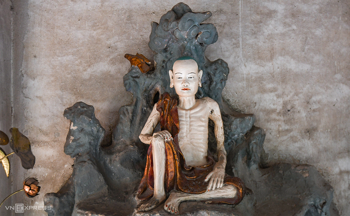Ngôi chùa giữ kỷ lục về tượng đất