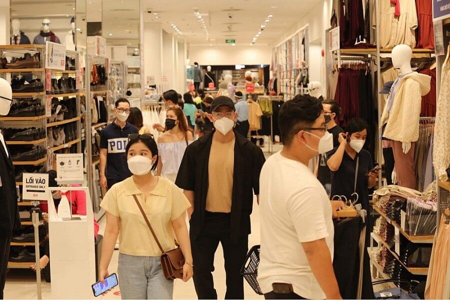 Người Việt chọn mua online thay mua sắm truyền thống