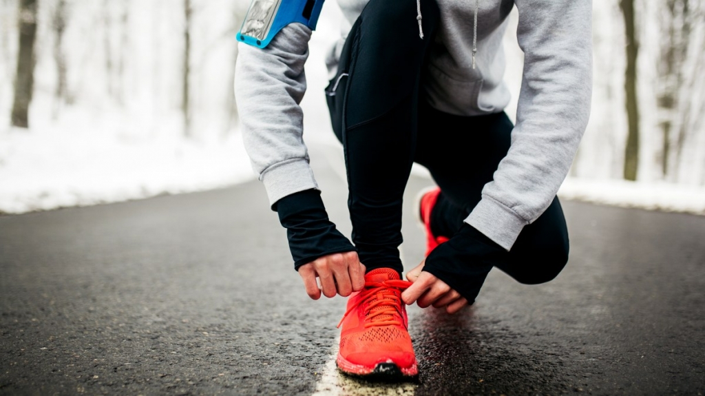 6 lưu ý khi tập thể dục dưới trời lạnh