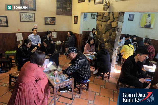 Quán cà phê trứng nổi tiếng nhất nhì Hà Nội chuyển hướng bán cà phê lọc đóng chai - Ảnh 2.