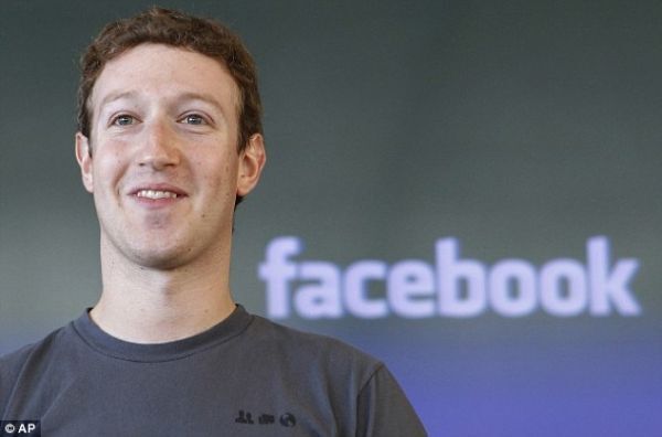 Tài sản của Mark Zuckerberg sắp chạm mốc 50 tỷ USD