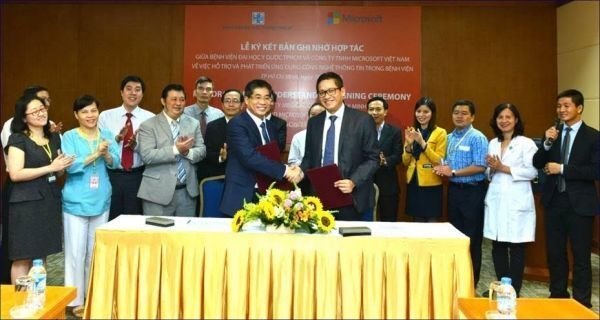 Microsoft Việt Nam hỗ trợ và phát triển ứng dụng CNTT trong bệnh viện