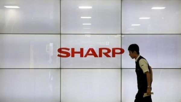 Sharp có thể về tay tập đoàn Foxconn.