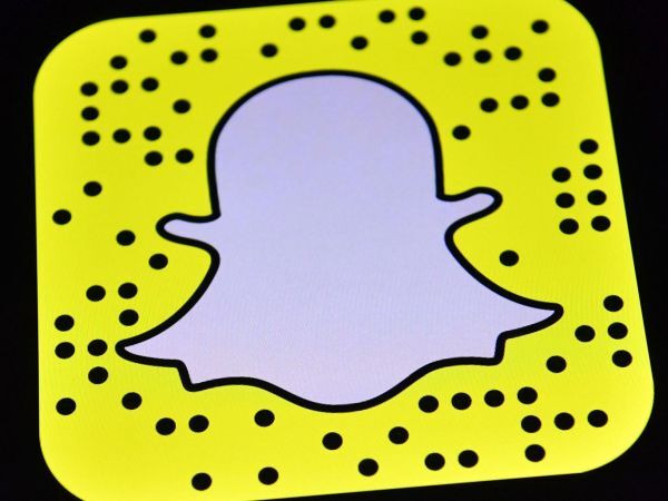 Snapchat đang hoàn thành thủ tục ra mắt IPO đầu năm sau