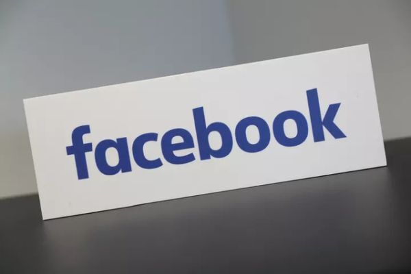 Thuế tại Anh của Facebook tăng lên 1000 lần