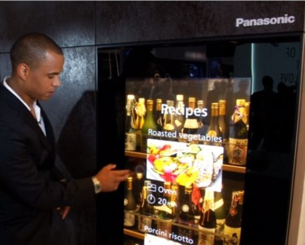 Panasonic giới thiệu tivi màn hình trong suốt siêu mỏng cho tương lai