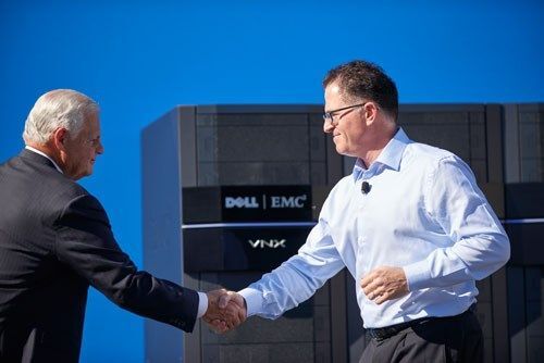 Chủ tịch EMC Joe Tucci và CIO Michael Dell trong thương vụ sát nhập Dell - EMC