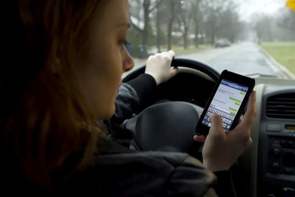 smartphone, lái xe an toàn, chế độ lái xe, apple, samsung