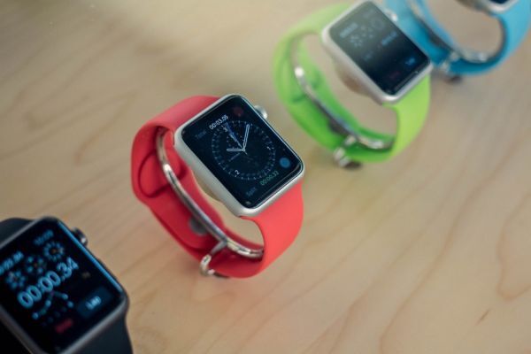 Apple tung ra thị trường Apple Watch tân trang