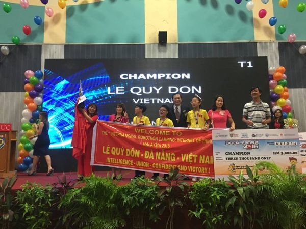 Việt Nam giành chức vô địch Robothon quốc tế
