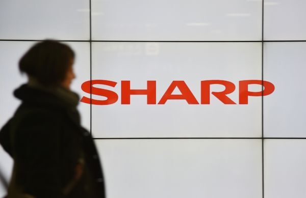 Sharp - từ thương hiệu tỷ đô đến phải "bán mình"