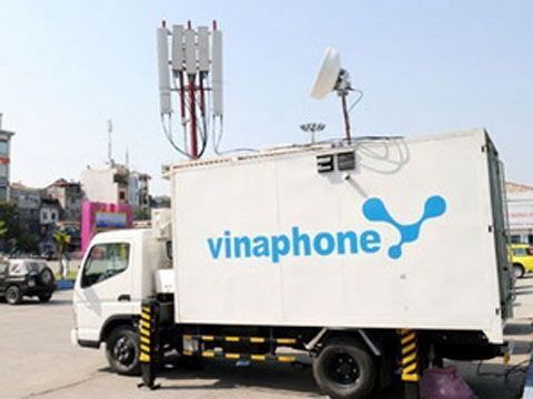 VinaPhone đã chuẩn bị sẵn sàng các xe phát sóng cơ động cho các khu vực đông người.