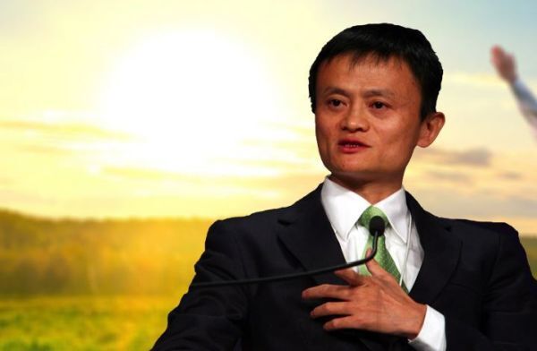 Thương mại điện tử, Lazada, Alibaba, thương vụ mua bán