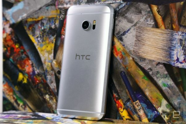HTC: Doanh thu tụt giảm nghiêm trọng, thua lỗ liên tiếp 4 quý