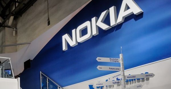 Nokia mất nốt thị trường điện thoại phổ thông