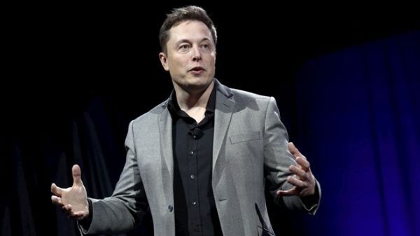 Elon Musk cong bo ke hoach de doa Uber hinh anh 1