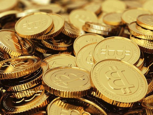 Giá tiền ảo Bitcoin vượt 1.000 USD