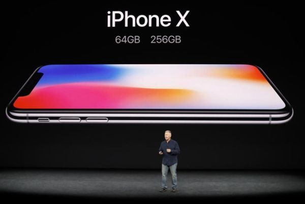 Apple có thể là doanh nghiệp 1.000 tỉ USD nhờ iPhone X