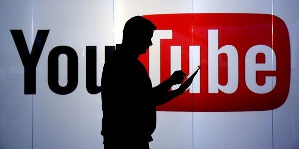 YouTube đang đối mặt với việc mất hàng loạt khách hàng lớn bởi sự cố về các video nhạy cảm.