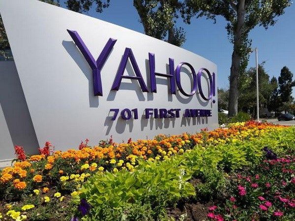 Yahoo đã chấp nhận nhượng bộ 350 triệu USD sáp nhập với Verizon