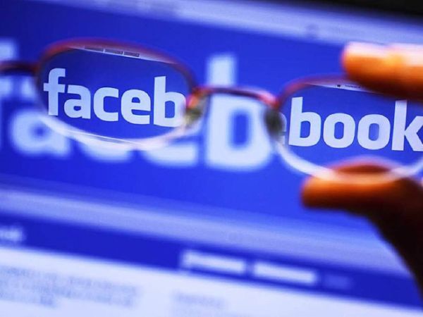 Đức yêu cầu các trang mạng xã hội xóa các phát biểu thù hận và tin tức giả mạo