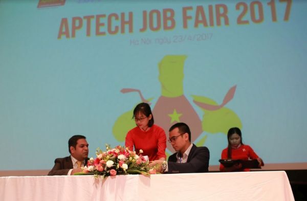 Aptech Job Fair 2017: Cánh cửa mở ra cơ hội cho học sinh sinh viên