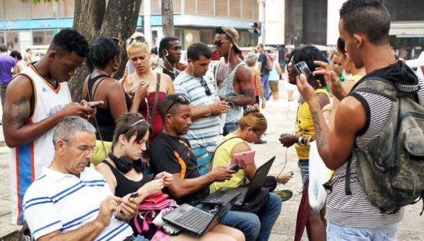 Số người sử dụng mạng xã hội tại Cuba tăng gần 370%