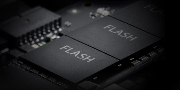 Apple muốn mua lại mảng sản xuất chip nhớ của Toshiba