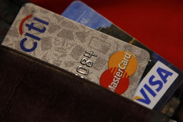 Visa dùng chip EMV có thể bỏ qua bước chữ ký để tăng tính tiện lợi và vẫn đạt tính bảo mật cao 