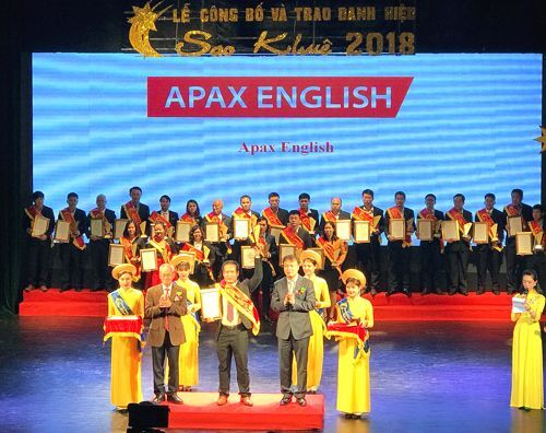 Apax English nhận giải thưởng Sao Khuê 2018 cho những thành tựu nổi trội và những đóng góp với dịch vụ giáo dục, đào tạo áp dụng công nghệ thời 4.0