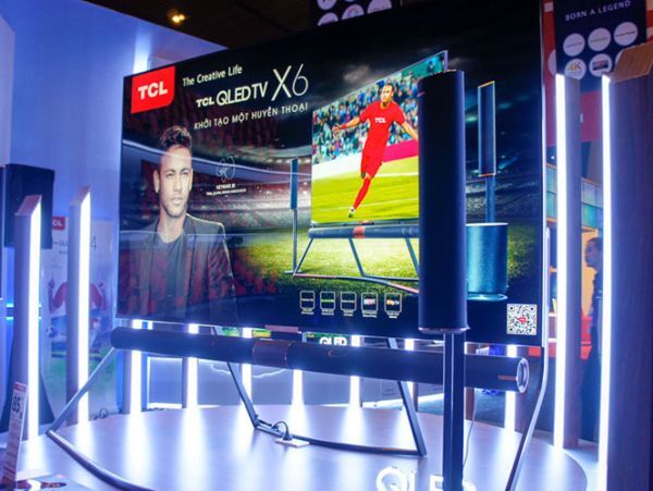 X6 là mẫu TV cao cấp nhất của TCL, và có kích thước lên đến 85 inch