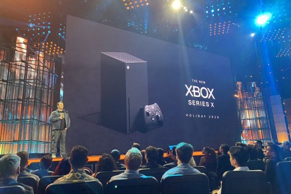 Buổi ra mắt Xbox Series X rất bất ngờ từ Microsoft 
