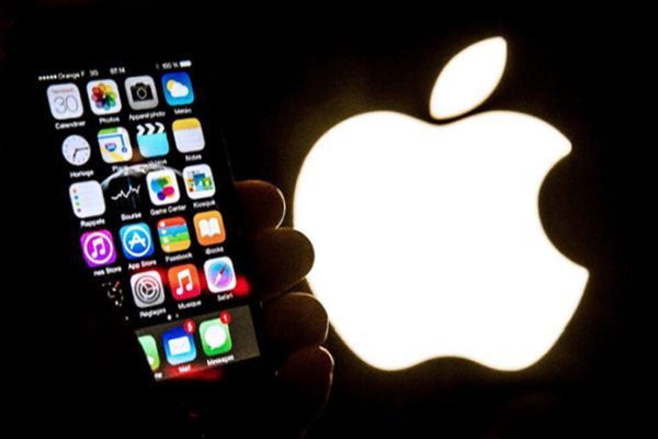 iPhone sẽ nhường chỗ cho mảng dịch vụ trở thành mục tiêu tăng trưởng chính của Apple 