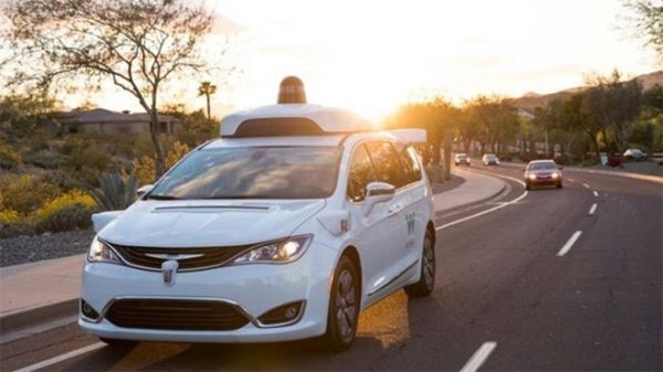 Google Waymo lên kế hoạch bán cảm biến xe tự hành
