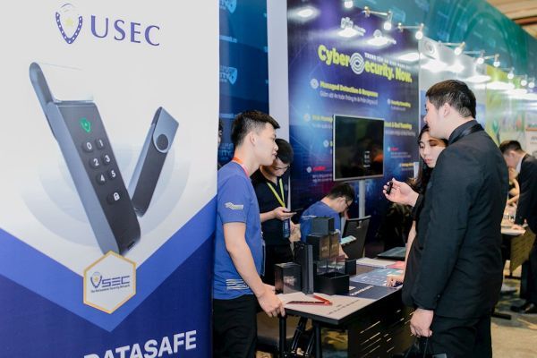 Công ty an ninh mạng VSEC ra mắt thiết bị USB siêu bảo mật USEC DataSafe 