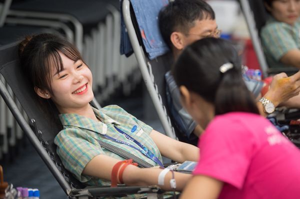 Samsung, hoạt động tình nguyện, vì cộng đồng, Samsung Việt Nam, hiến máu nhân đạo, 