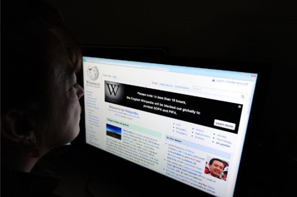 Wikipedia đã bị ngưng hoạt động tại một số quốc gia vào cuối tuần qua 