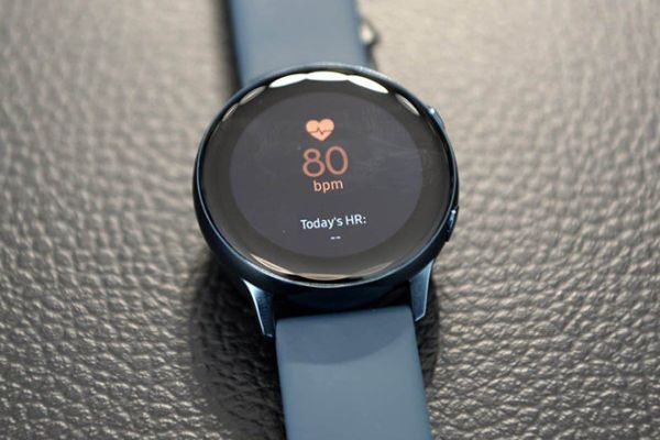 Samsung trì hoãn triển khai tính năng ECG cho Galaxy Watch Active2