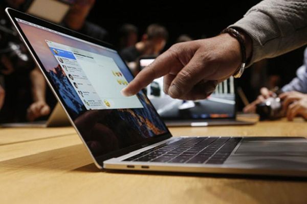 Apple phát hành MacBook Pro 13 inch mới vào tháng 5