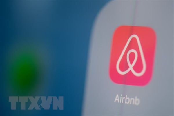 Biểu tượng nền tảng chia sẻ phòng và căn hộ Airbnb