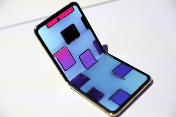 Galaxy Z Flip với kết nối 5G sẽ ra mắt trong năm 2020 này 