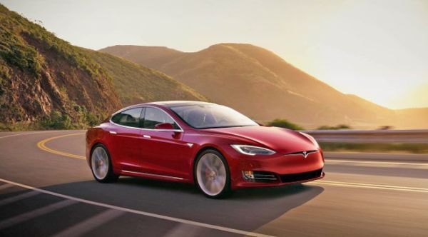 Mẫu Tesla Model S 2020 của Tesla tiếp tục lập kỷ lục về tầm hoạt động trong mỗi lần sạc 