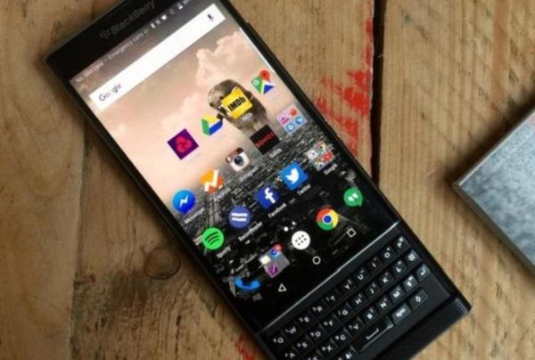 Smartphone BlackBerry sắp trở lại bởi một công ty chuyên về bảo mật