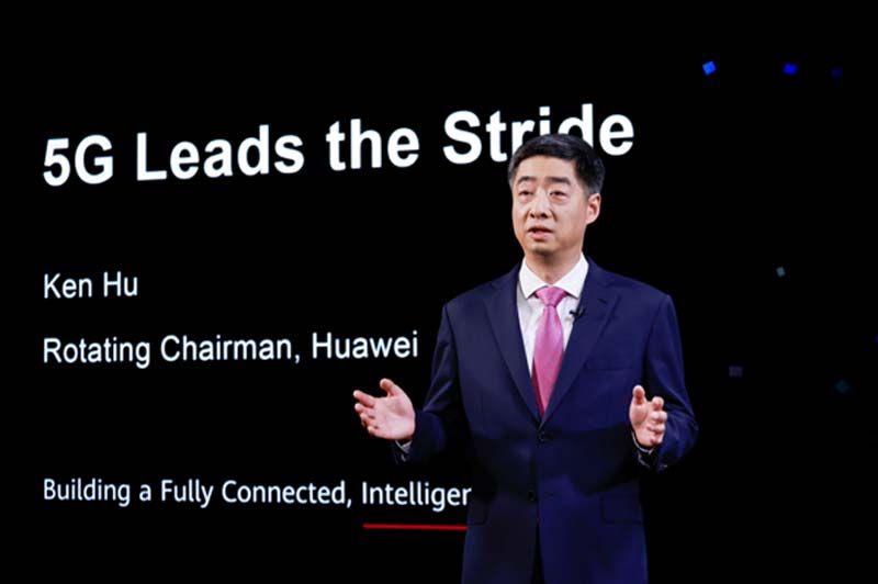 ông Ken Hu - Chủ tịch Luân phiên Huawei - chia sẻ về tiềm năng của các ứng dụng 5G B2B