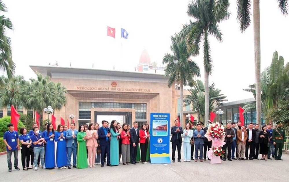 Thành phố Móng Cái thí điểm Wifi miễn phí, quét mã du lịch