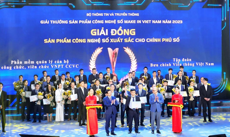 VNPT CCVC của VNPT đã giành được giải Đồng Make in Vietnam 2023