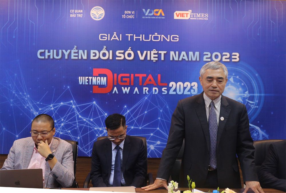 Phát động Giải thưởng Chuyển đổi số Việt Nam 2023