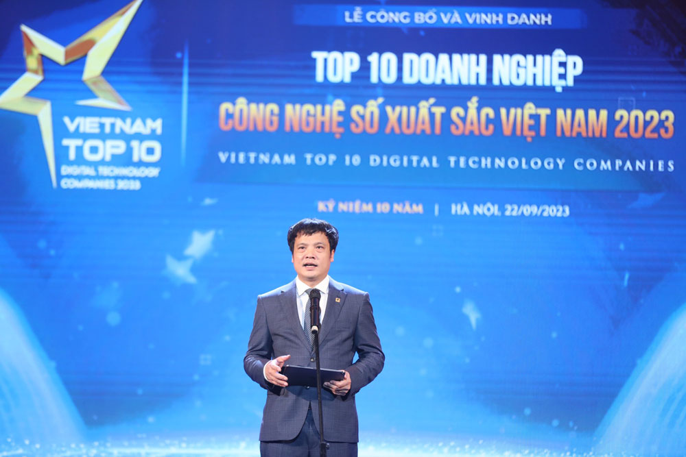 Vinh danh TOP 10 Doanh nghiệp Công nghệ số xuất sắc Việt Nam 2023