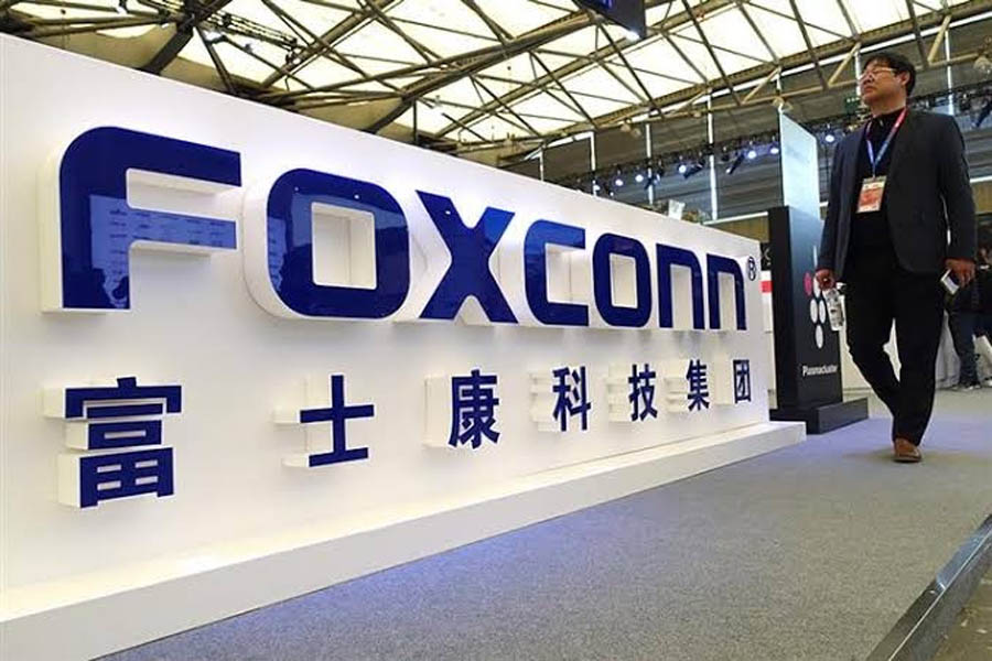 Foxconn quyết định đầu tư vào xe điện
