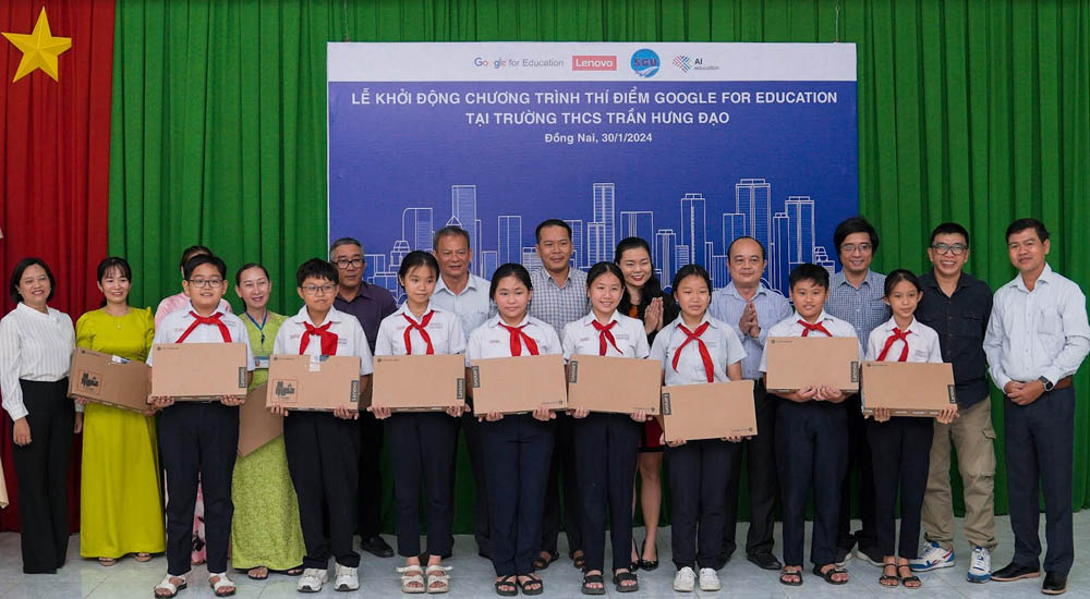 Những nỗ lực hợp tác của Lenovo, Google for Education Việt Nam và các đối tác công nghệ, trong đó có Intel, thể hiện sự cống hiến chung hết mình trong việc cách mạng chuyển đổi số của lĩnh vực giáo dục
